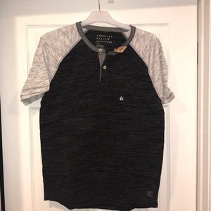 American eagle t-shirt
